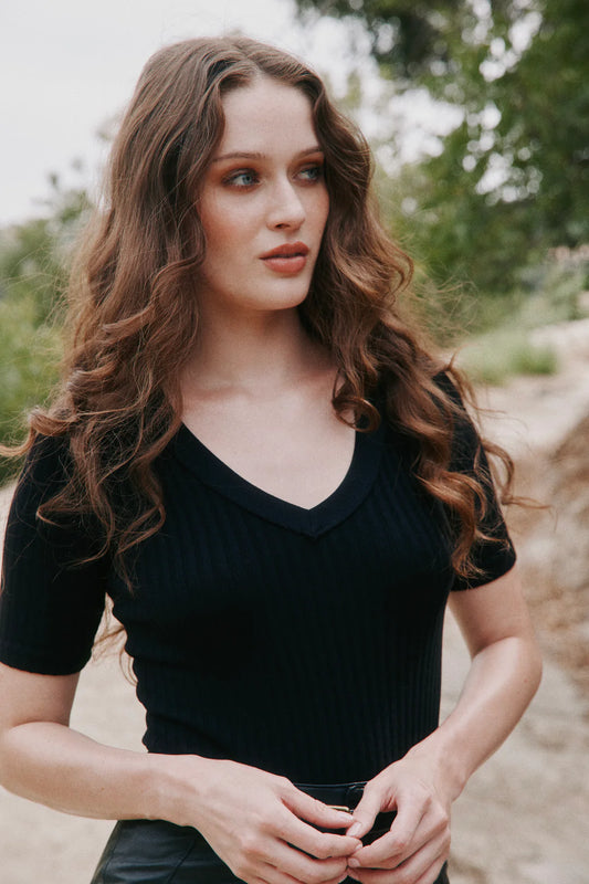 Brooks Elbow Sleeve V Neck Tee