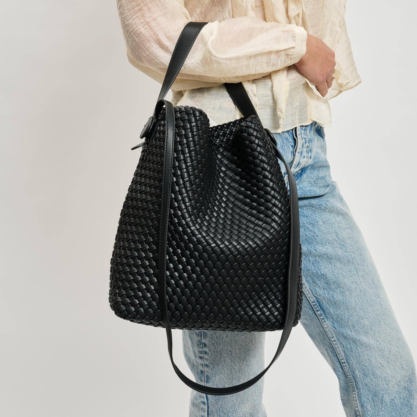 Edith Woven Hobo - 2 Colors