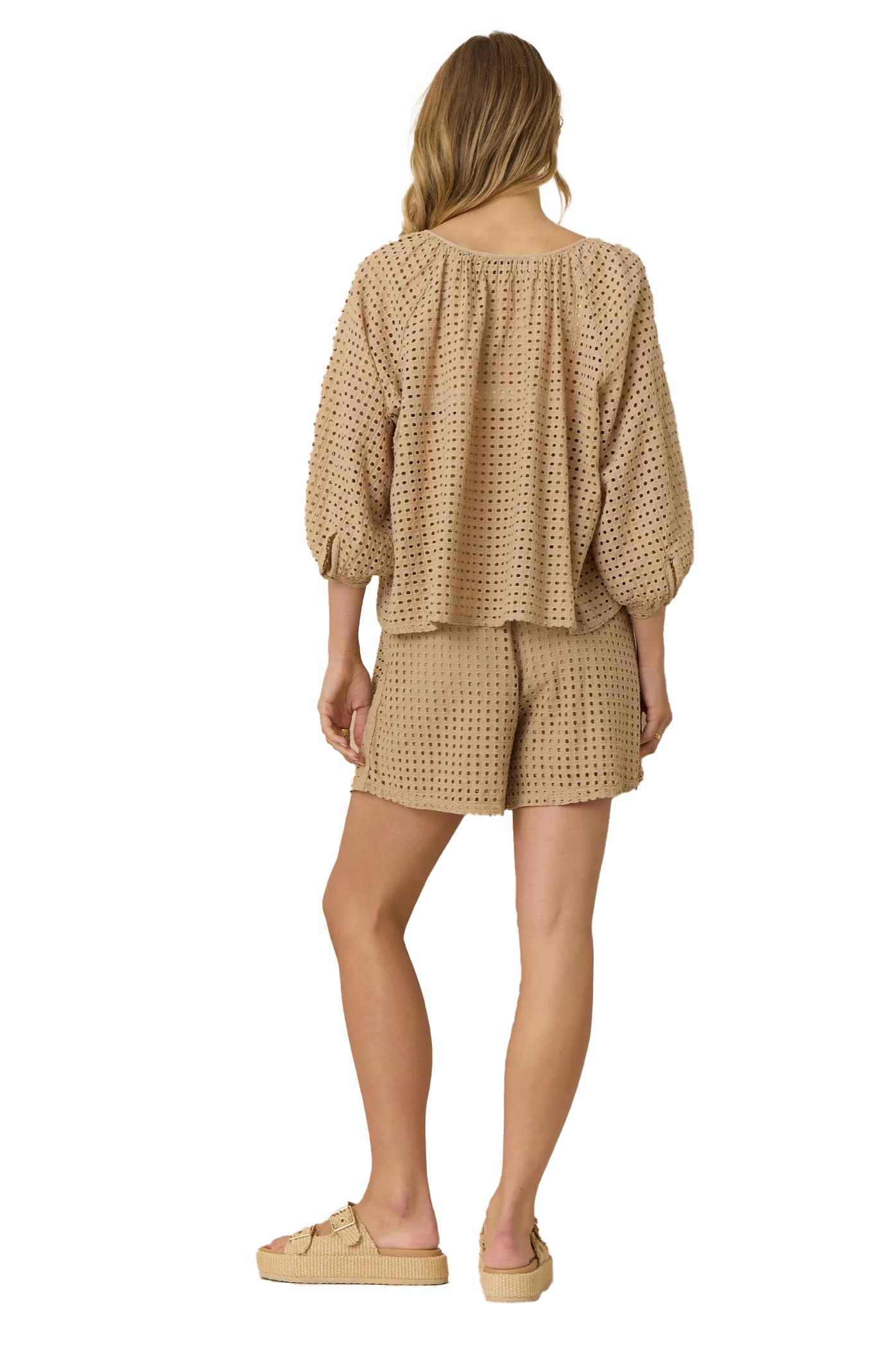 Camel Eyelet Short