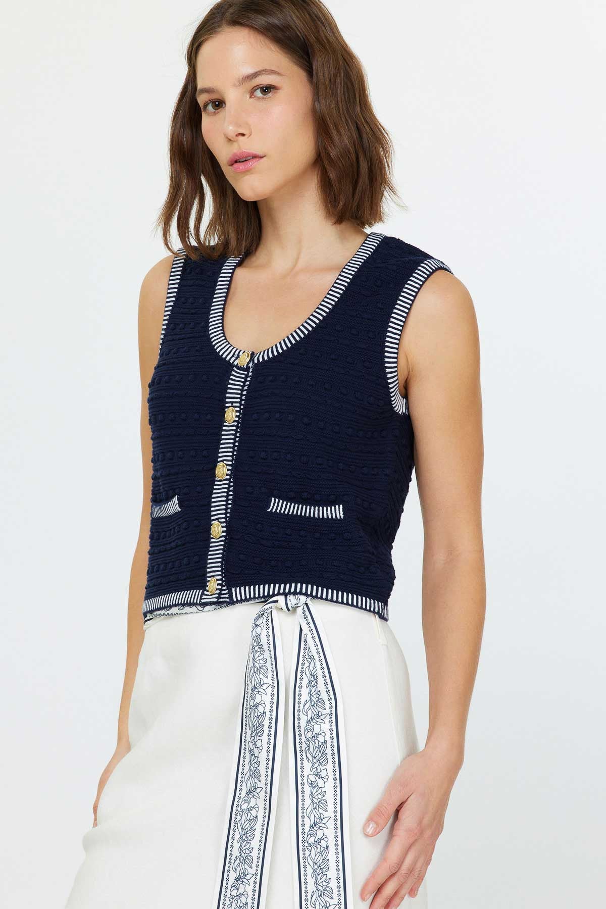 Ahoy Top