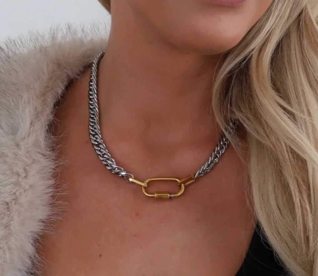 Stephanie Necklace