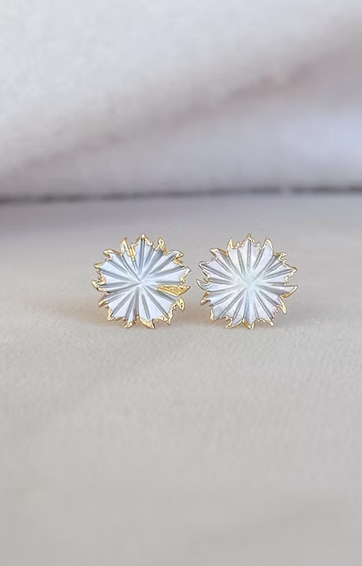 Mother of Pearl flower Stud