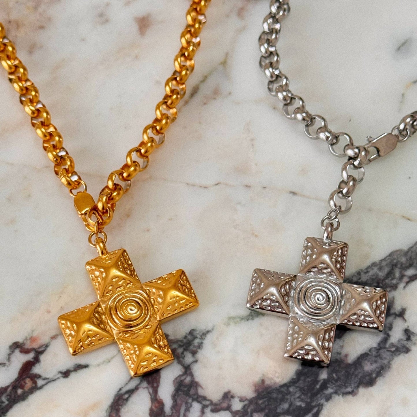 Chunky Cross Pendant Necklace in Gold