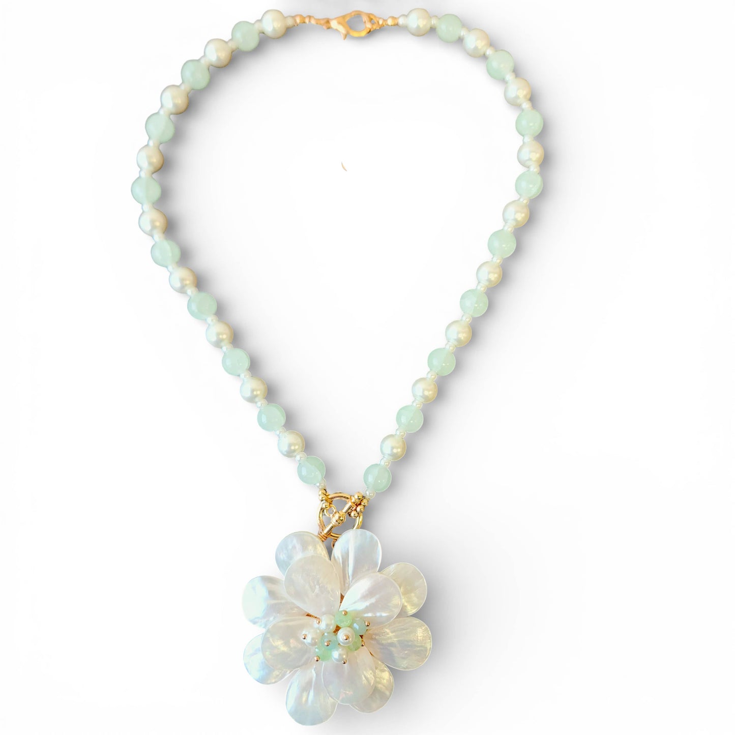 Mother of Pearl Flower Necklace