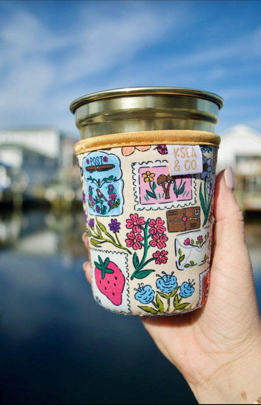 Garden Post Iced Coffee Drink Sleeve: Large