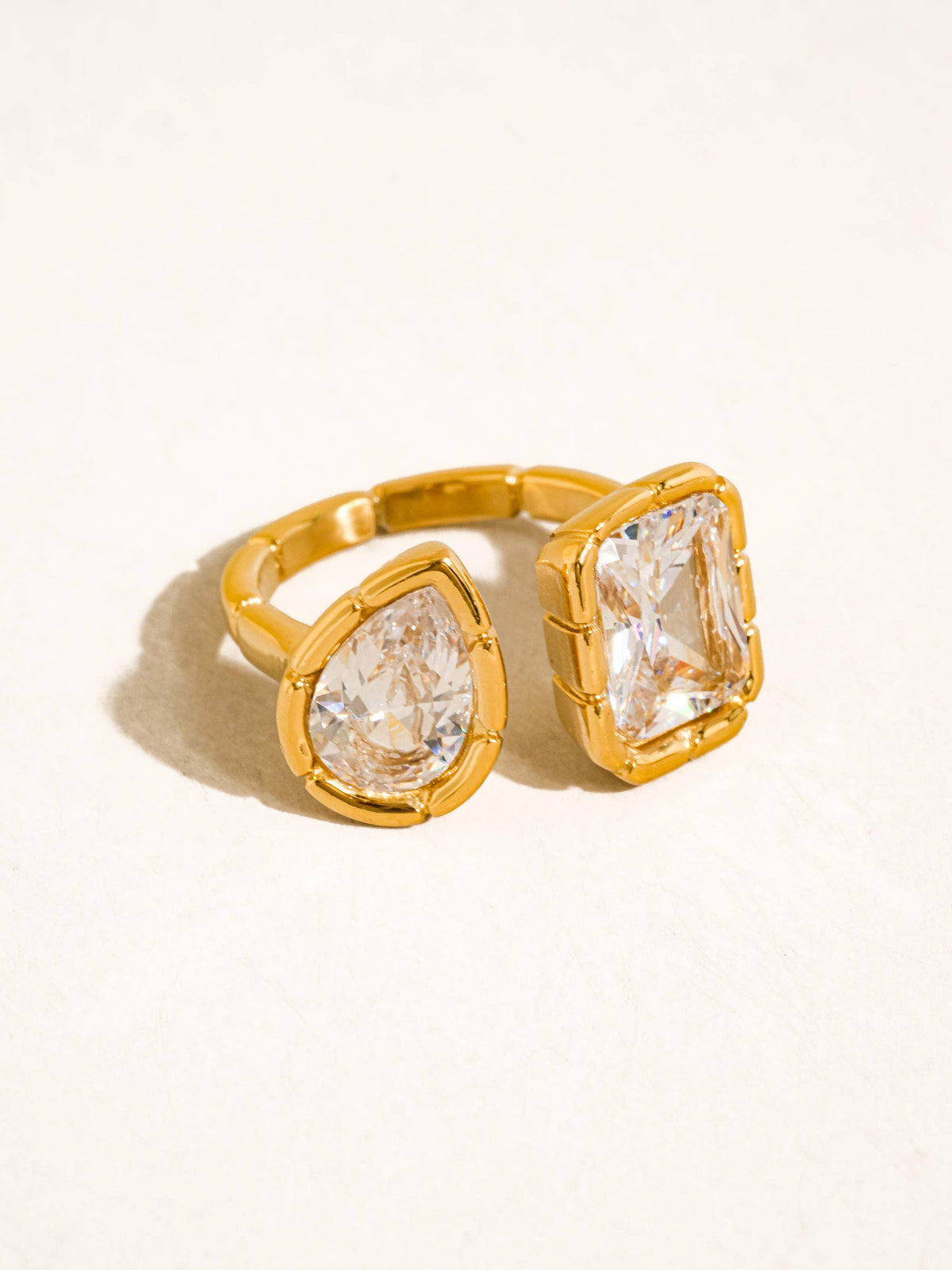 Serréa 18K Gold Adjustable Ring