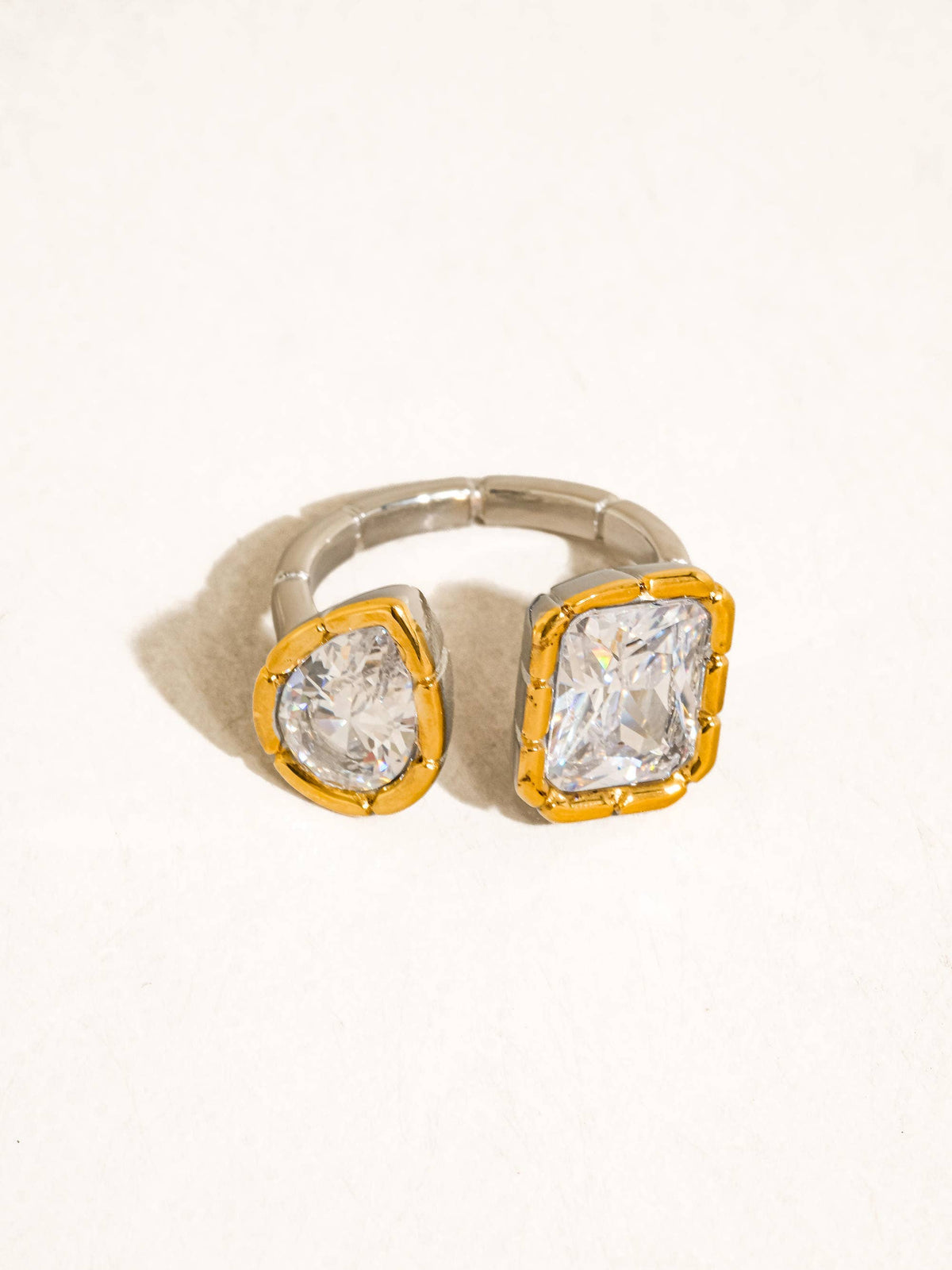 Serréa 18K Gold Adjustable Ring