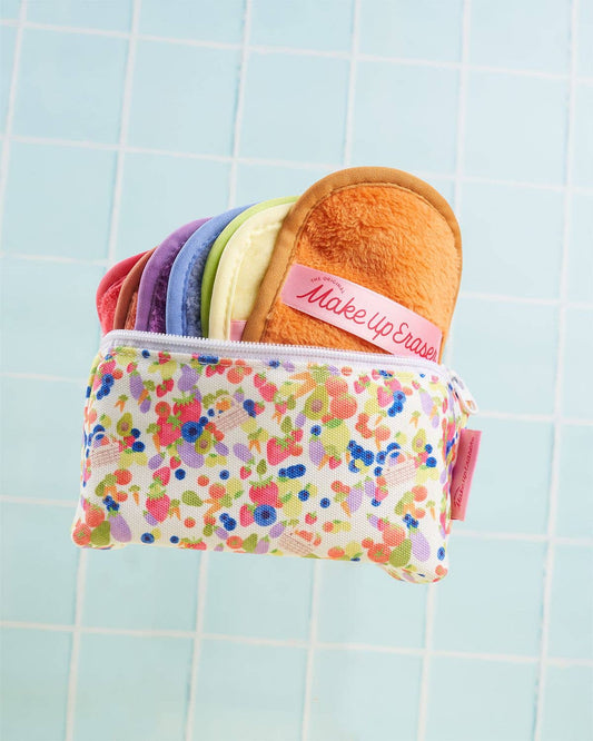 Farmer's Market 7-Day Set with Makeup Bag