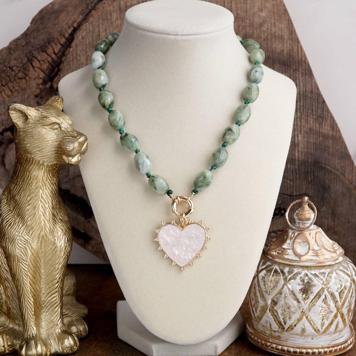 Amour Knot Necklace - 2 Colors