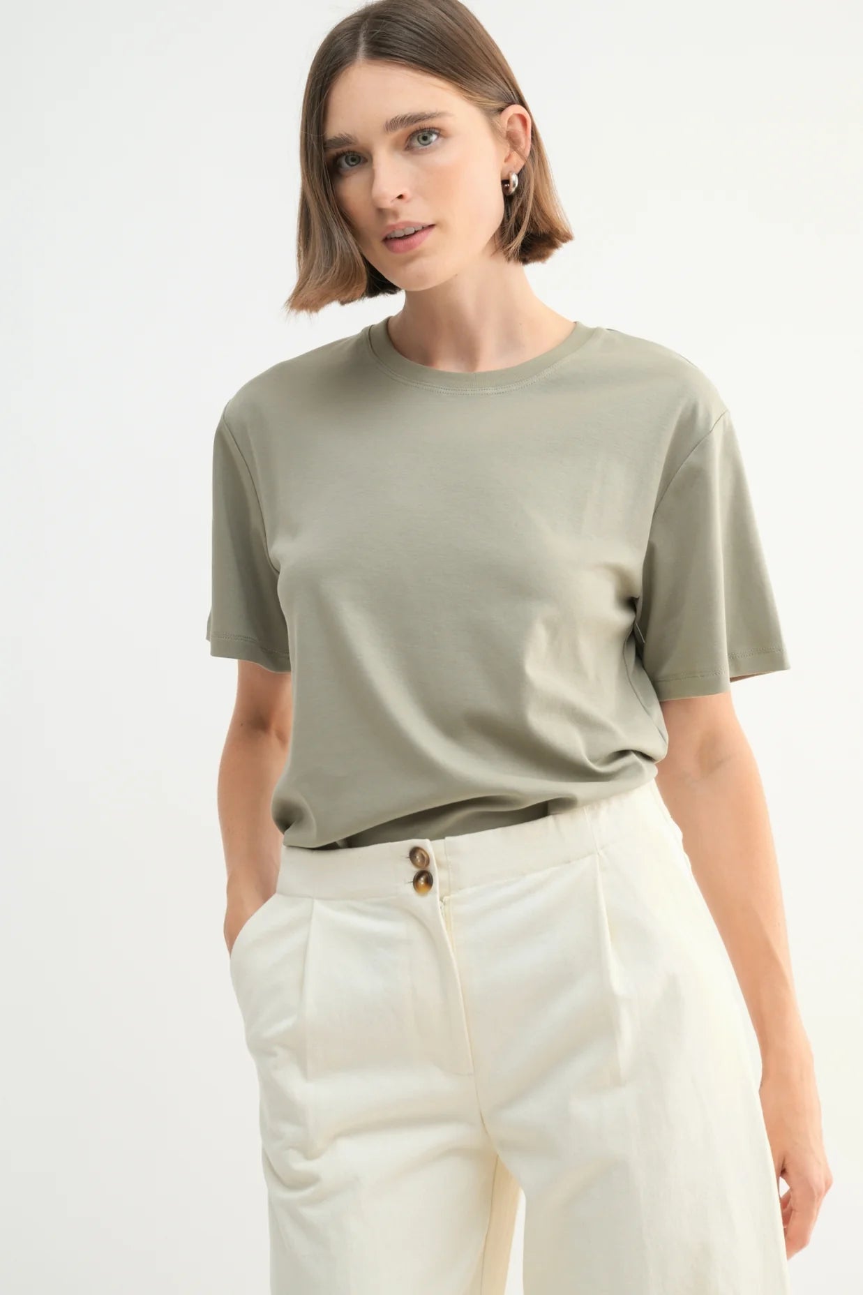 Dove Tee