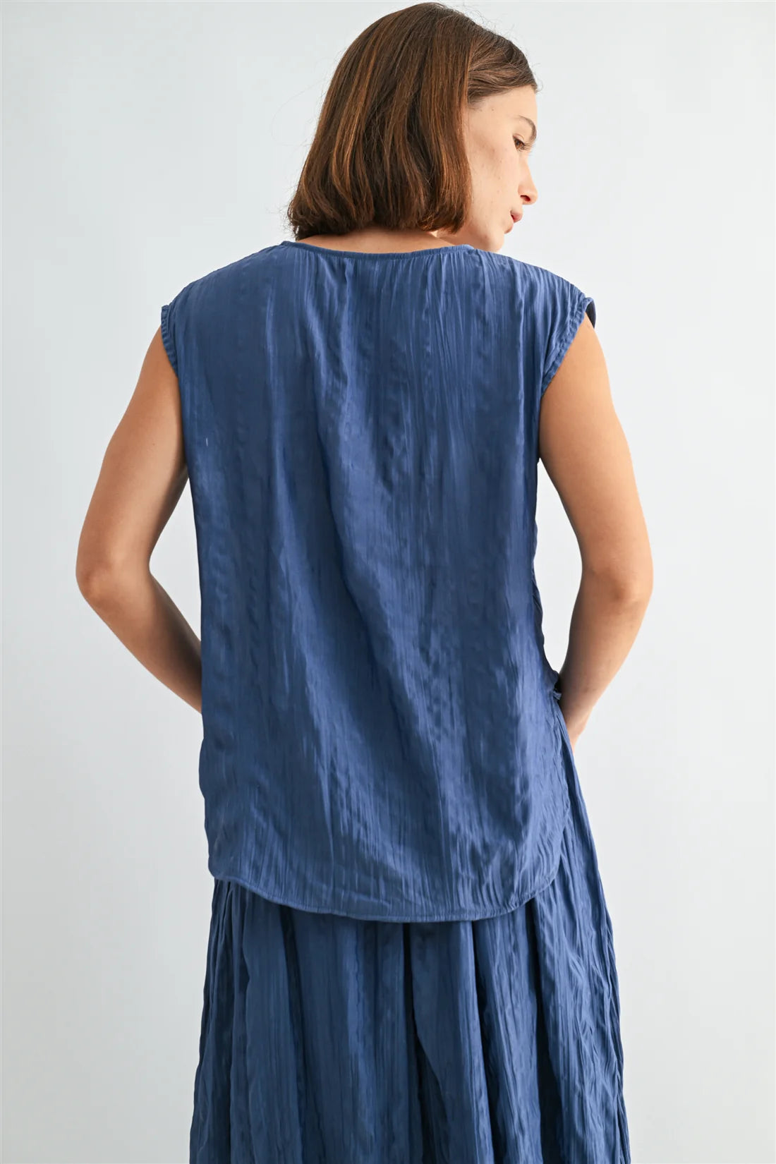 Peri Crinkle Top