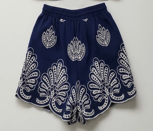 Davis Embroidered Short