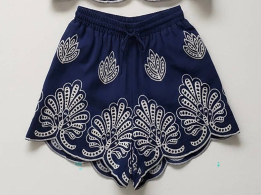 Davis Embroidered Short