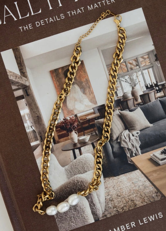3 Pearl Necklace