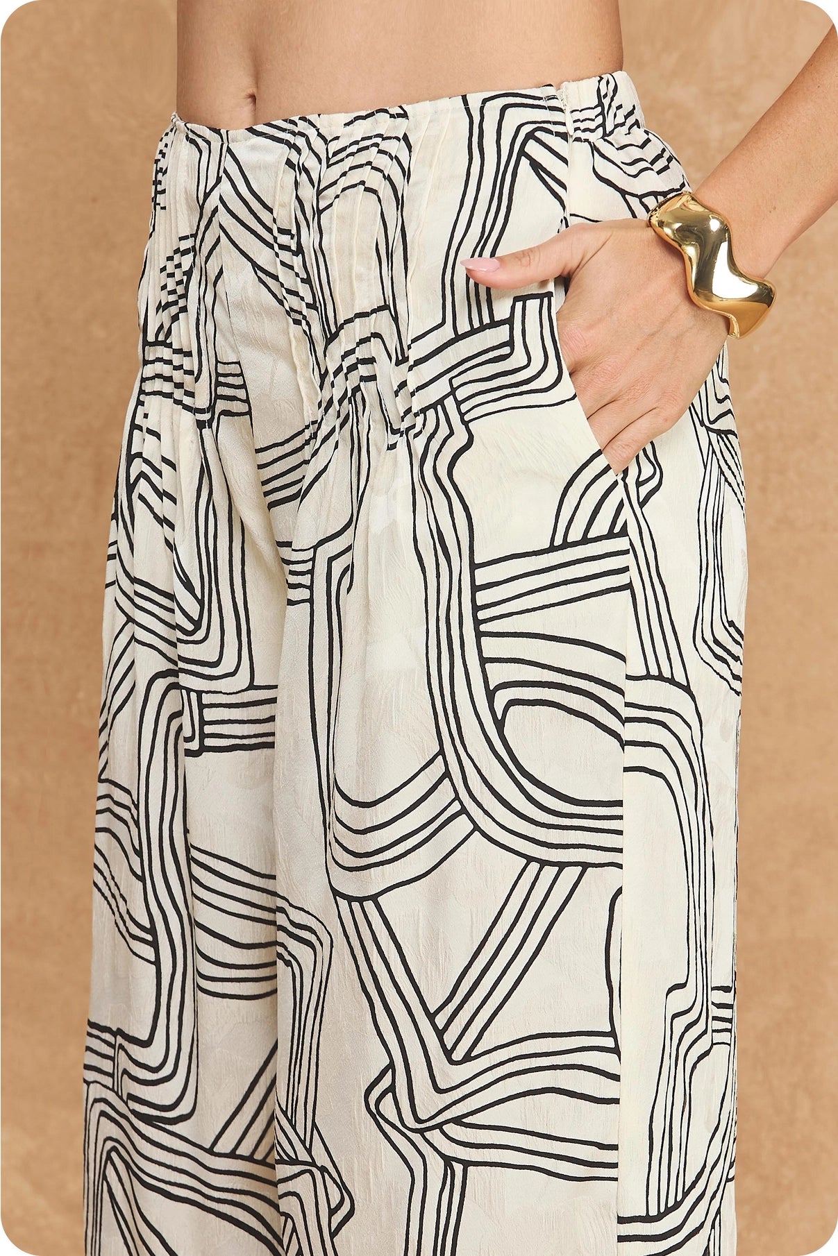 Pintuck Abstract Pant