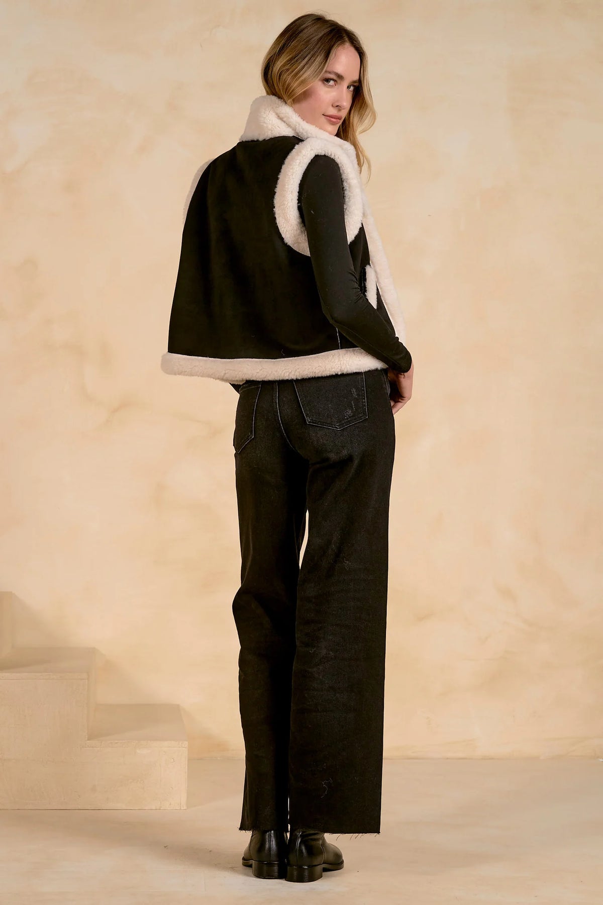 Jolie Black Denim