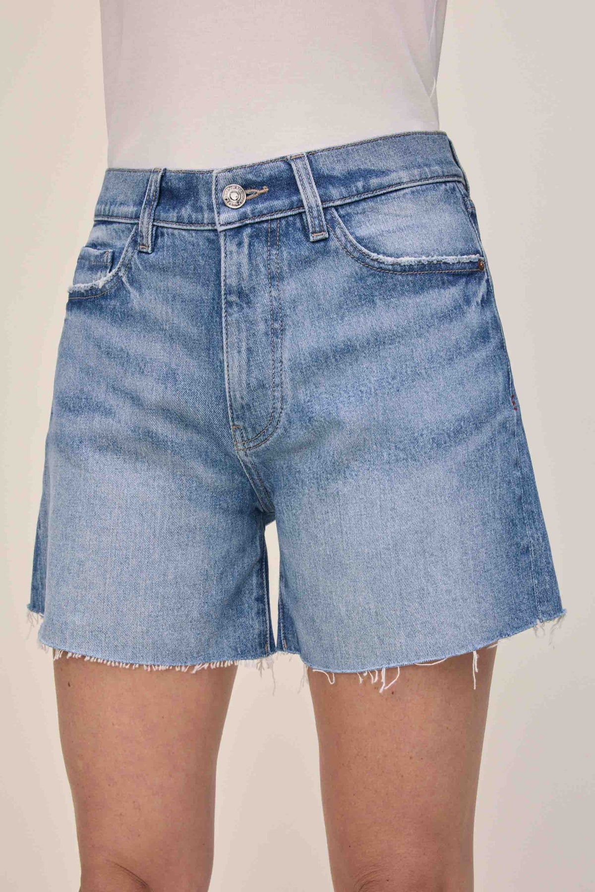 VVI- Relaxed Short