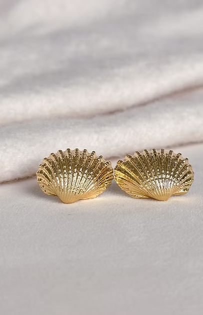 Gold Shell Stud