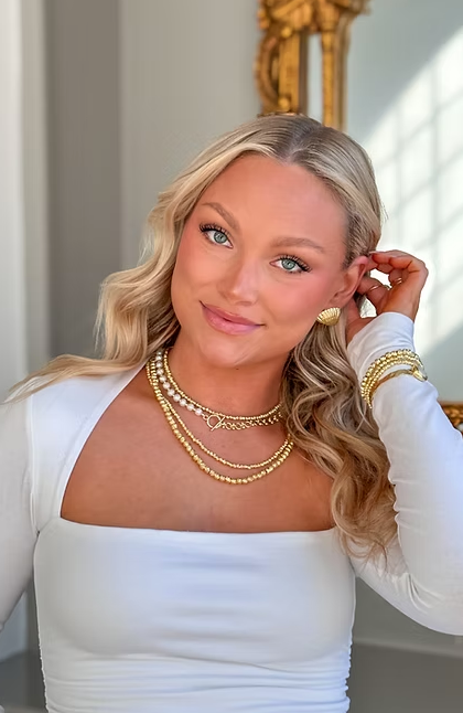 Gold Shell Stud
