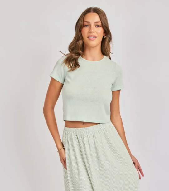 Lumen Tee