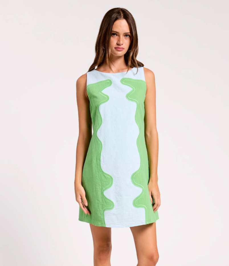 Wavy Pop Shift Dress - 2 Colors