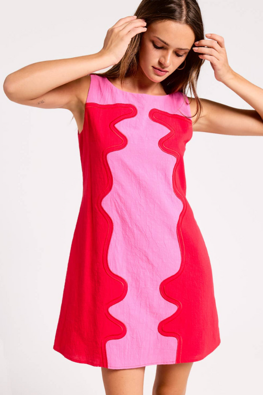 Wavy Pop Shift Dress - 2 Colors