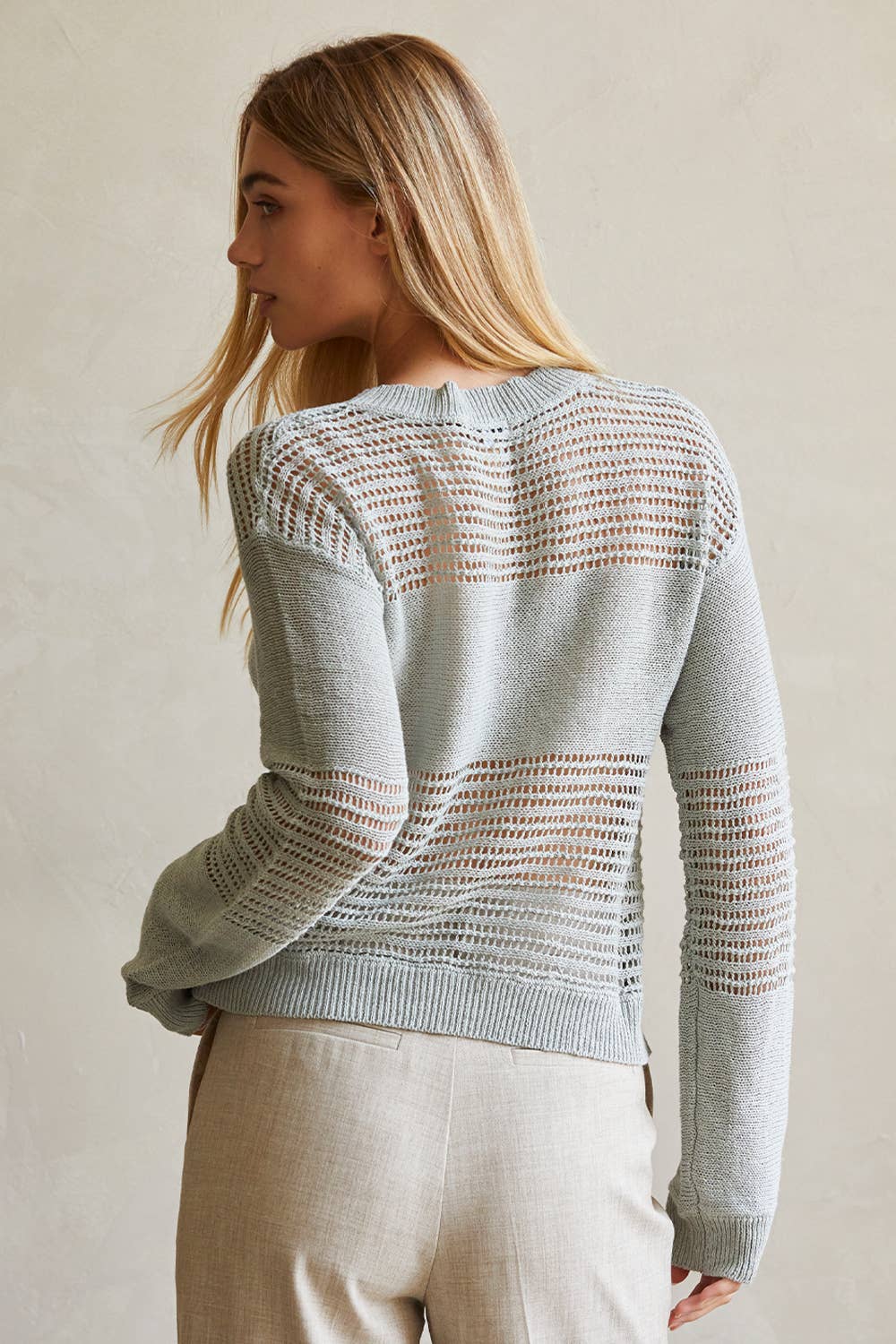 Donna Mix Media Pullover - 2 Colors