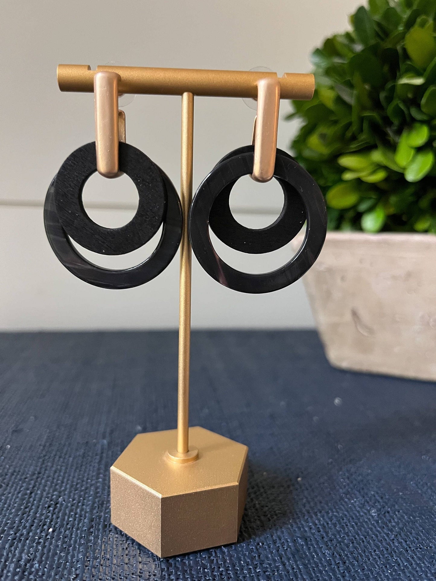 Layered Circle Earring - 4 Colors