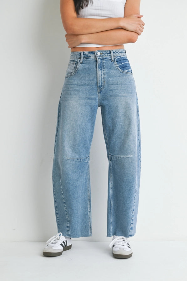 Seamed Barrel Jean