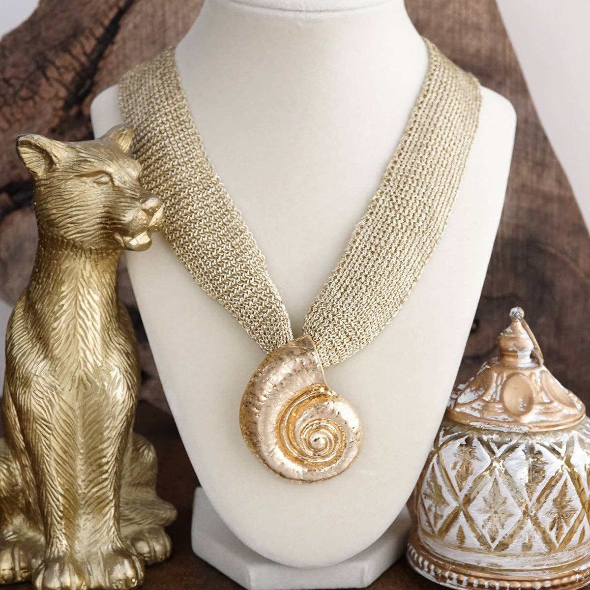 Knitted Thread Spiral Shell Necklace