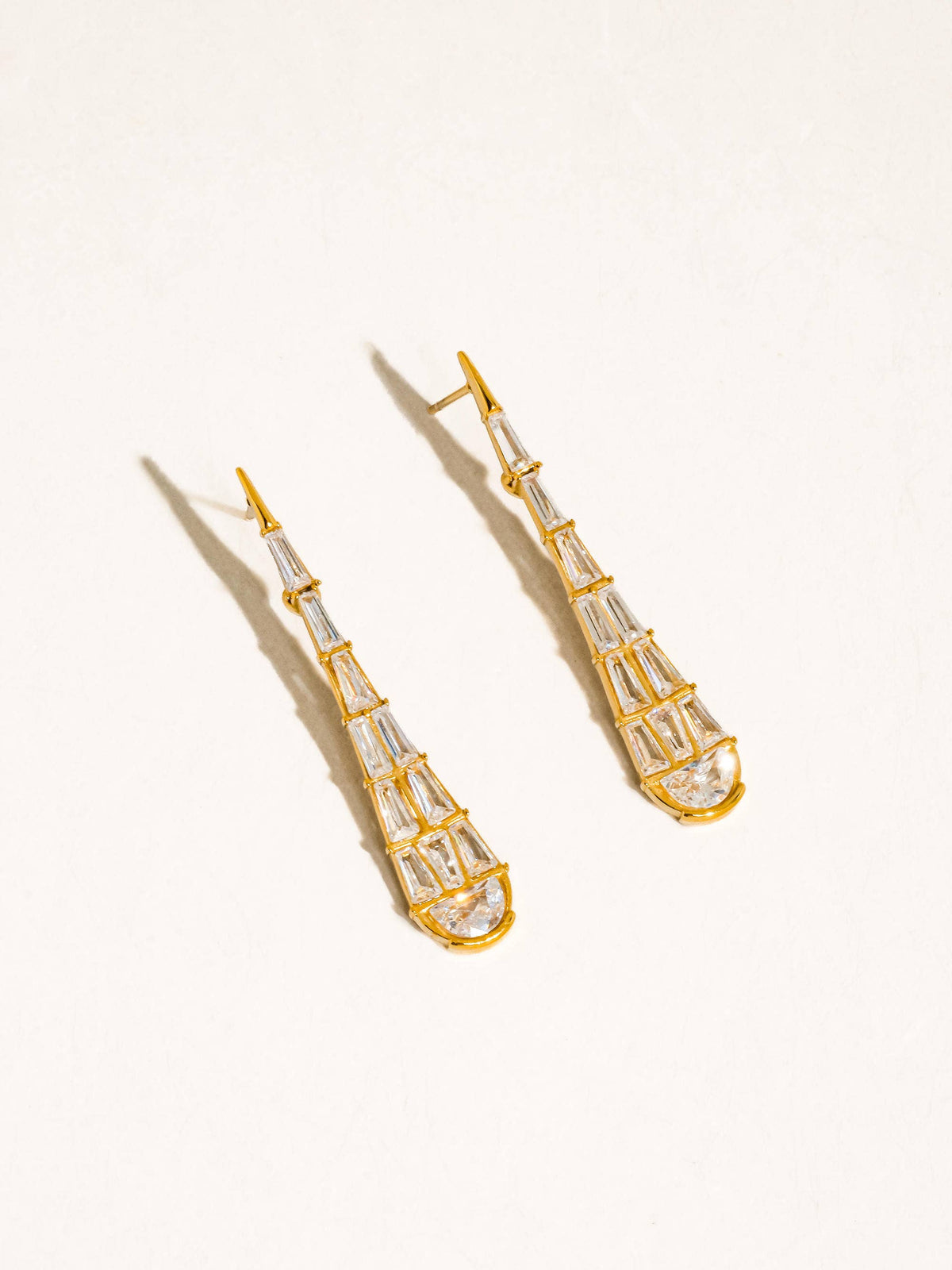 Ronze 18K Gold Non-Tarnish Serpent Earrings: