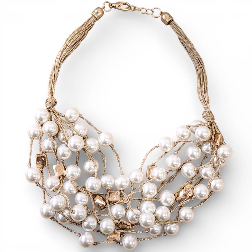 Coastal Chunky Pearl Necklace
